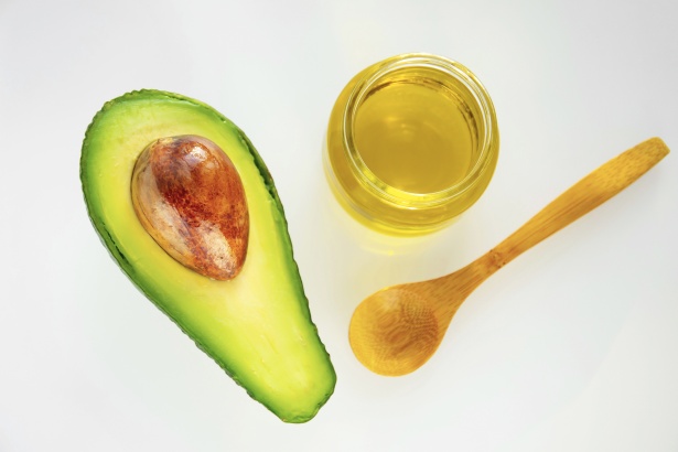 Avocado oil: properties and benefits